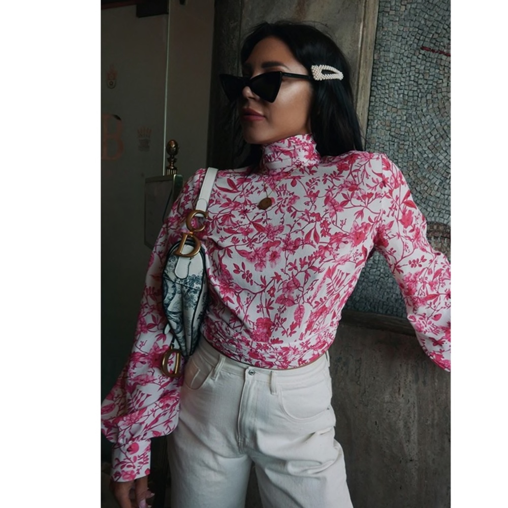 In the Style x Lorna Luxe Porcelain Print Blouse